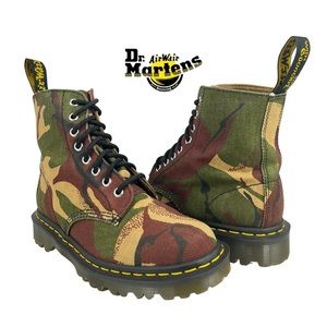 Dr. Martens Men 5 Women‎ 6 Camo Lickwax Canvas Lace Up Boots Made in England